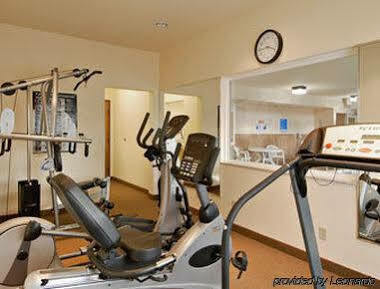 Super 8 By Wyndham St Robert Ft Leonard Wood Area Hotel Saint Robert Exterior photo